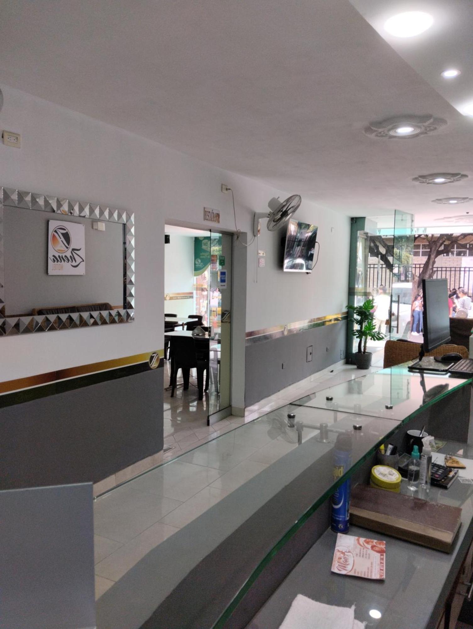 Ayenda Zhena Hotel Cúcuta Kültér fotó
